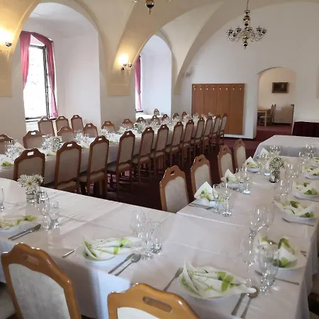 فندق Chateau Zamek