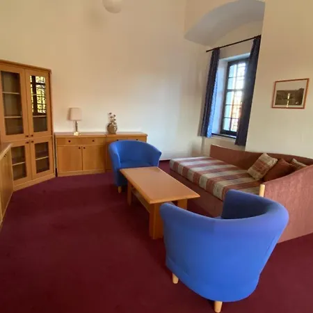 Chateau Zamek 4* Cejkovice (Hodonin)