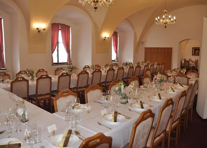 Chateau Zamek Hotel 4*
